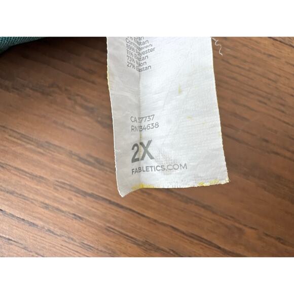 Fabletics Camo Print No-Bounce Sports Bra Celadon Zenith Green Women Plus 2X - Picture 6 of 8